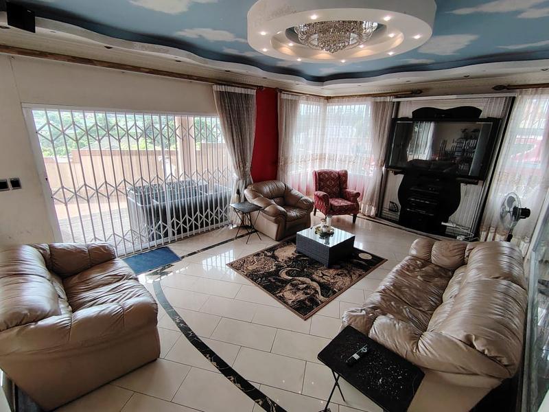 5 Bedroom Property for Sale in Herrwood Park KwaZulu-Natal