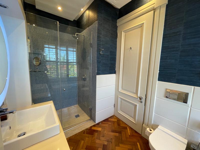 5 Bedroom Property for Sale in Herrwood Park KwaZulu-Natal