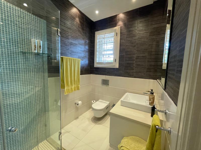 5 Bedroom Property for Sale in Herrwood Park KwaZulu-Natal