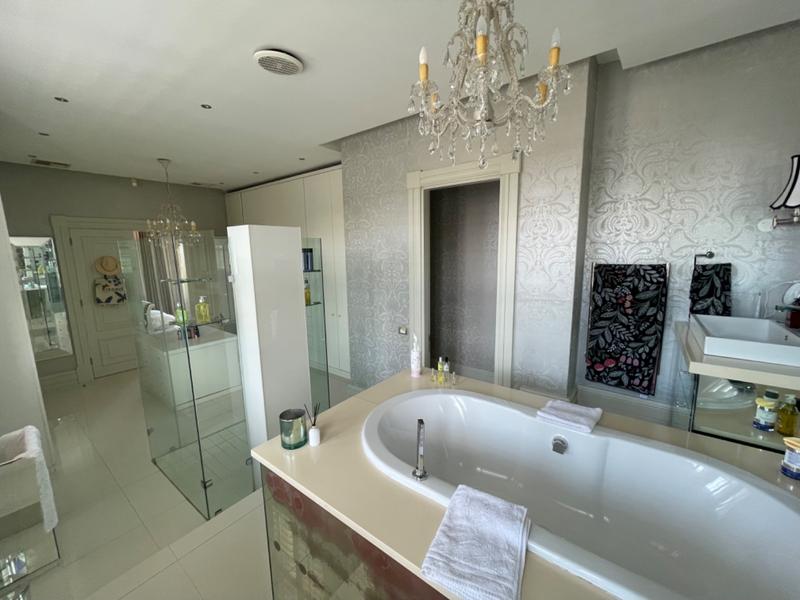 5 Bedroom Property for Sale in Herrwood Park KwaZulu-Natal