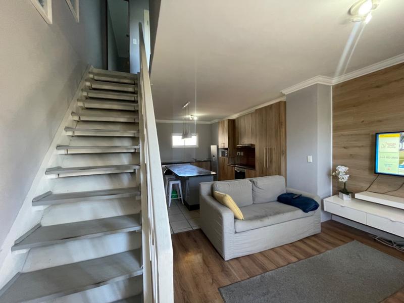 2 Bedroom Property for Sale in New Town Centre KwaZulu-Natal