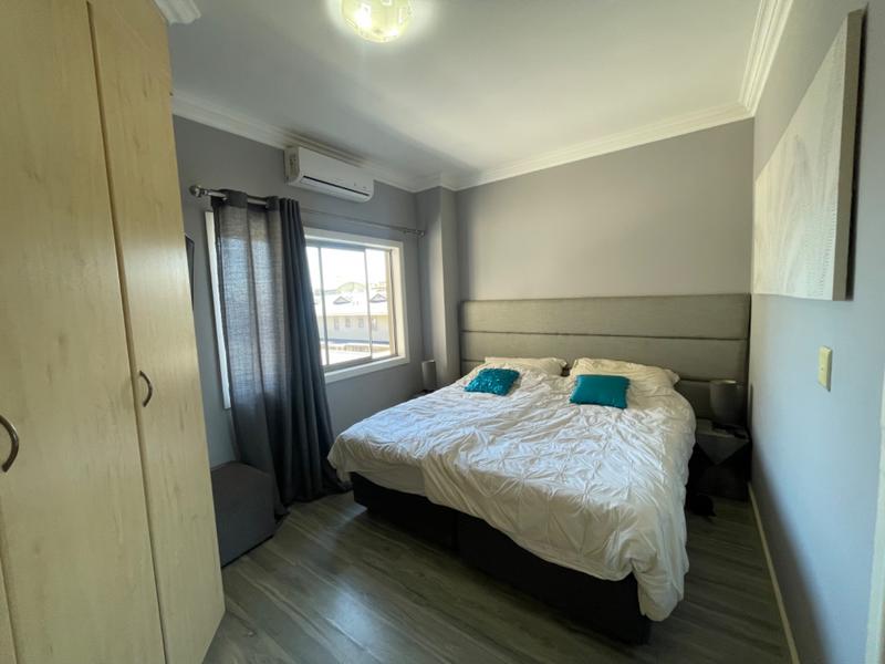 2 Bedroom Property for Sale in New Town Centre KwaZulu-Natal