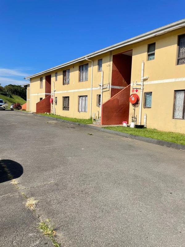To Let 2 Bedroom Property for Rent in Montclair KwaZulu-Natal