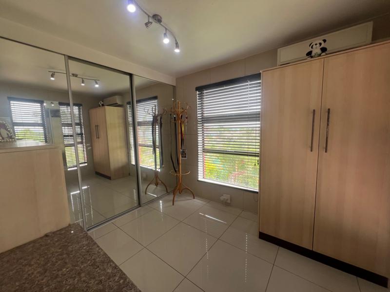 3 Bedroom Property for Sale in Reservoir Hills KwaZulu-Natal