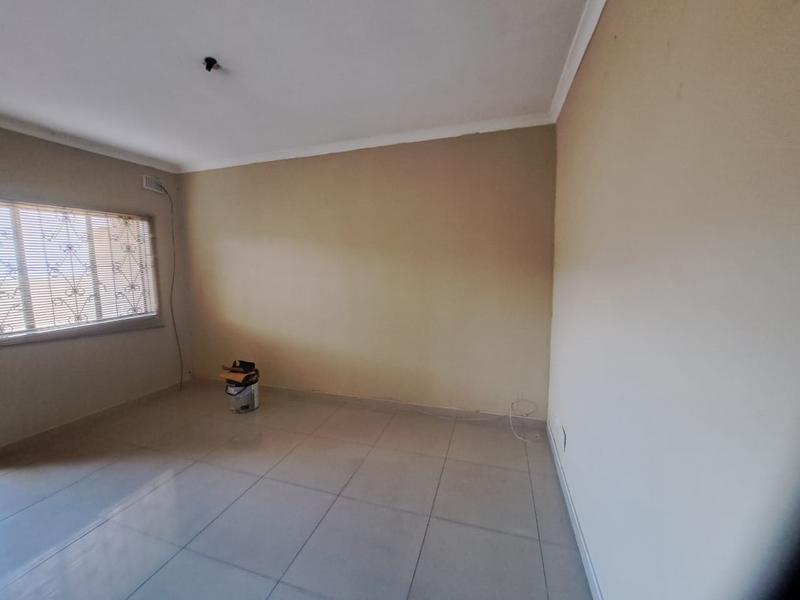 To Let 3 Bedroom Property for Rent in Sunford KwaZulu-Natal