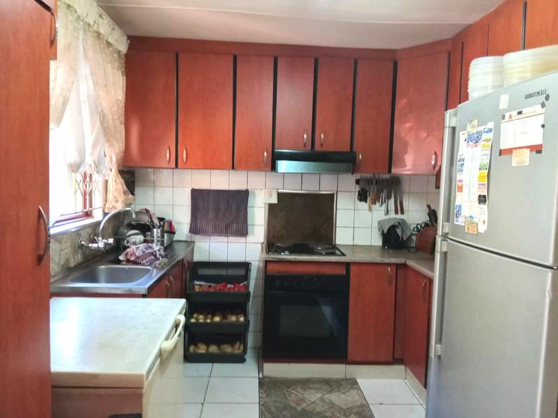 3 Bedroom Property for Sale in Sea View KwaZulu-Natal