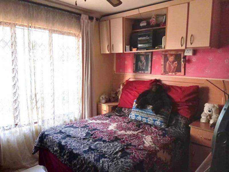 3 Bedroom Property for Sale in Sea View KwaZulu-Natal