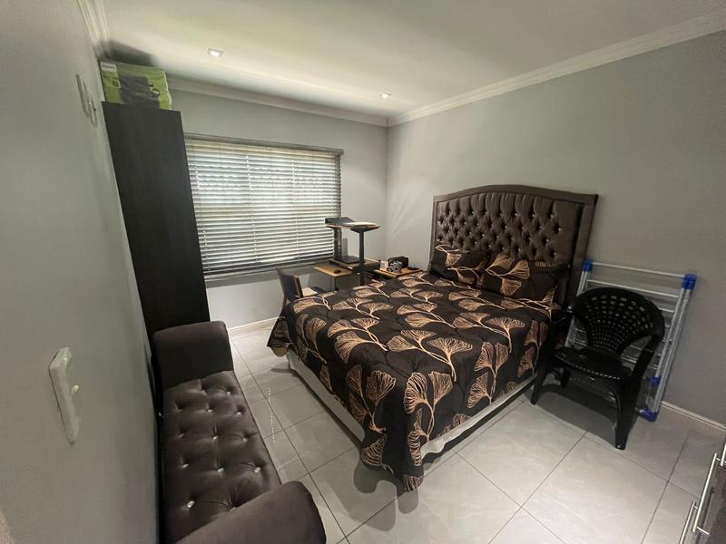 2 Bedroom Property for Sale in Malvern KwaZulu-Natal