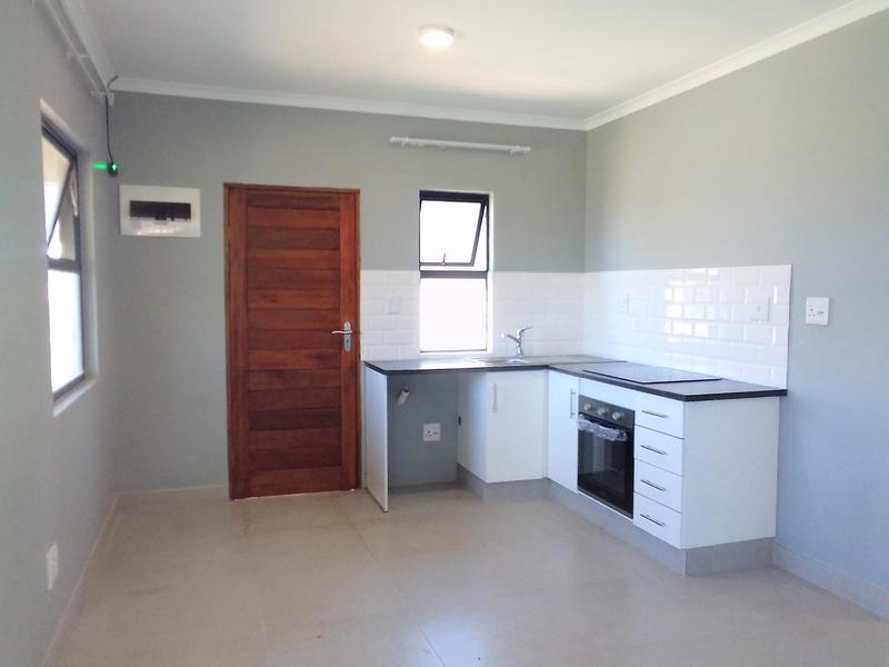 To Let 3 Bedroom Property for Rent in Shakaskraal KwaZulu-Natal