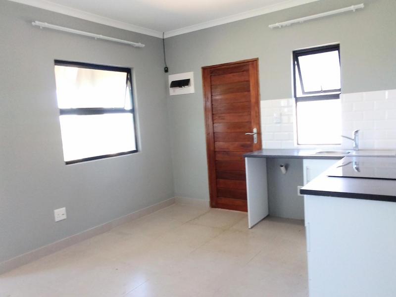 To Let 3 Bedroom Property for Rent in Shakaskraal KwaZulu-Natal