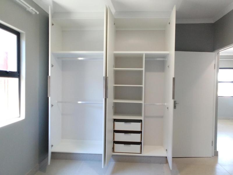 To Let 3 Bedroom Property for Rent in Shakaskraal KwaZulu-Natal