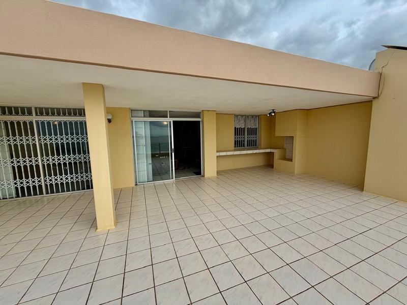 3 Bedroom Property for Sale in Manaba Beach KwaZulu-Natal