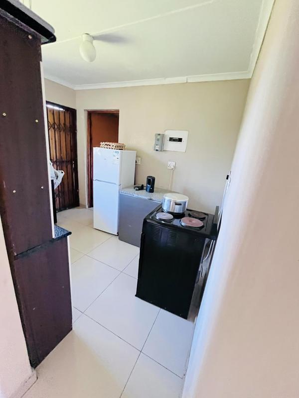 2 Bedroom Property for Sale in Esikhawini KwaZulu-Natal