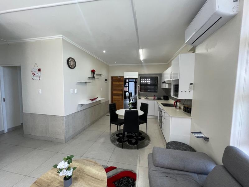 2 Bedroom Property for Sale in New Town Centre KwaZulu-Natal