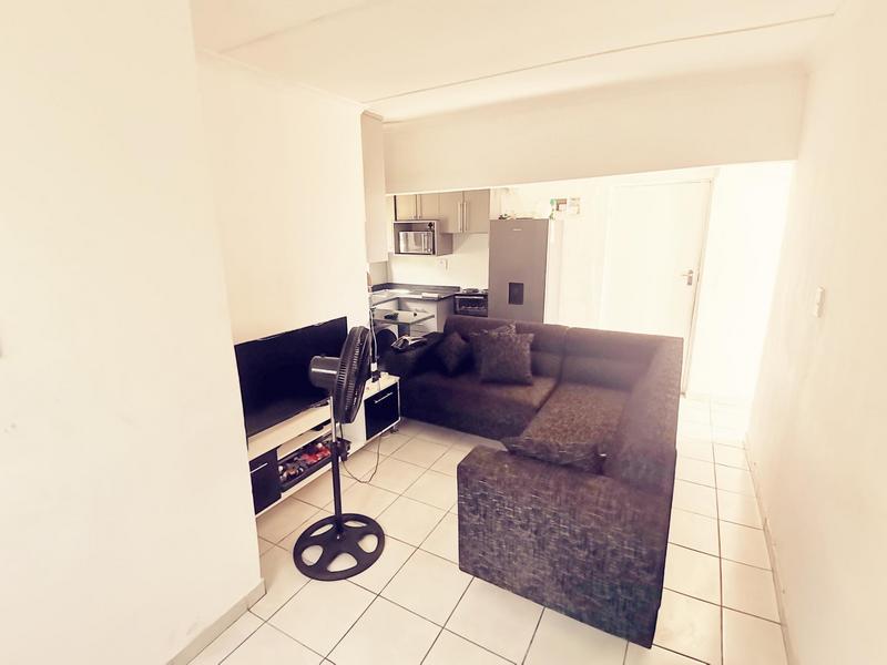 To Let 2 Bedroom Property for Rent in Reservoir Hills KwaZulu-Natal