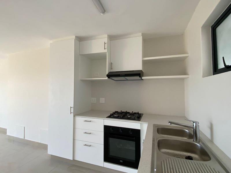 To Let 2 Bedroom Property for Rent in Umhlanga Rocks KwaZulu-Natal