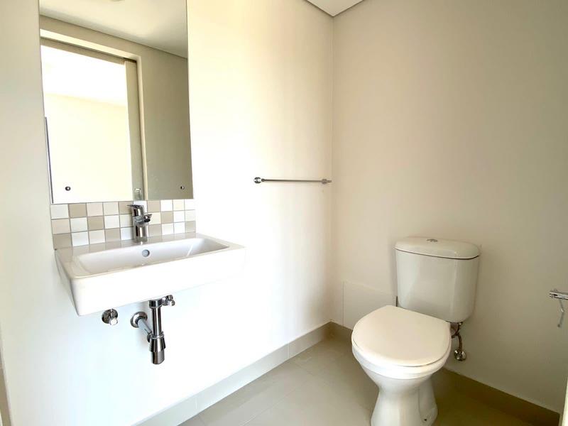 To Let 2 Bedroom Property for Rent in Umhlanga Rocks KwaZulu-Natal