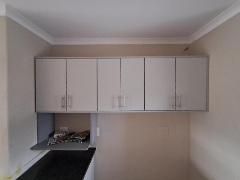 To Let 2 Bedroom Property for Rent in Overport KwaZulu-Natal