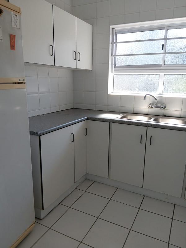 To Let 1 Bedroom Property for Rent in Glenwood KwaZulu-Natal