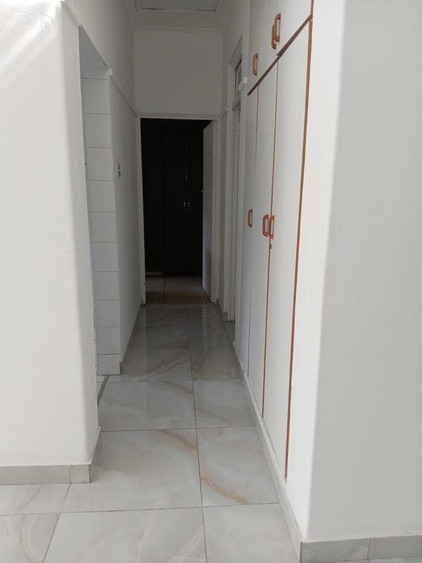 To Let 1 Bedroom Property for Rent in Glenwood KwaZulu-Natal