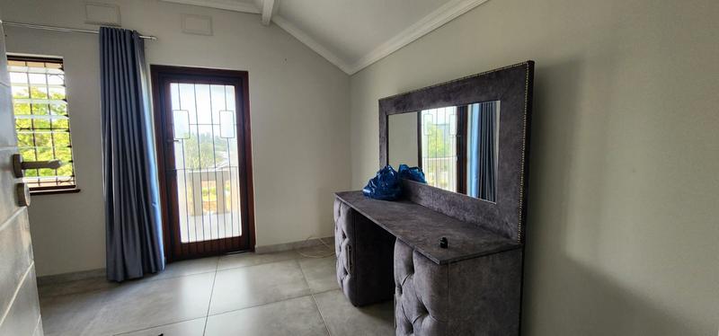 5 Bedroom Property for Sale in Widenham KwaZulu-Natal