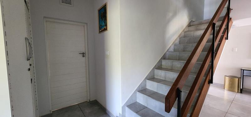 5 Bedroom Property for Sale in Widenham KwaZulu-Natal