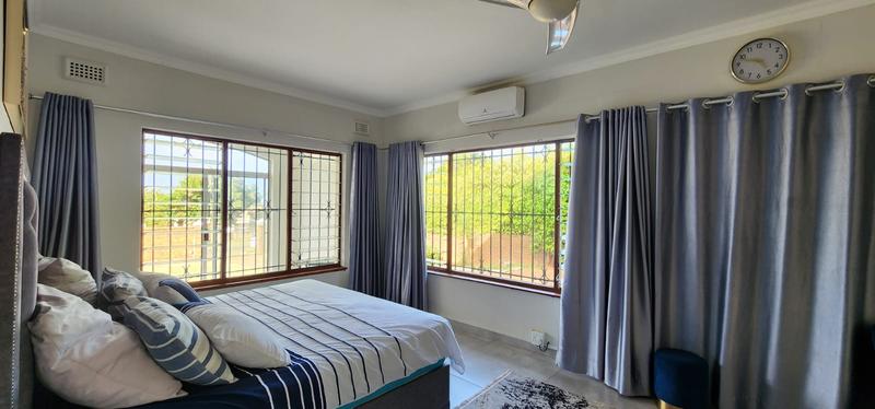 5 Bedroom Property for Sale in Widenham KwaZulu-Natal