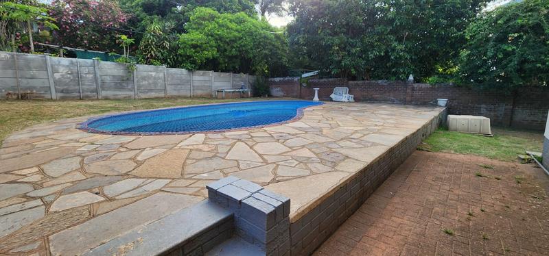 5 Bedroom Property for Sale in Widenham KwaZulu-Natal