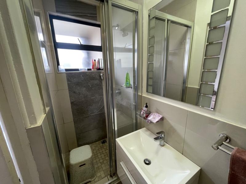 1 Bedroom Property for Sale in New Town Centre KwaZulu-Natal