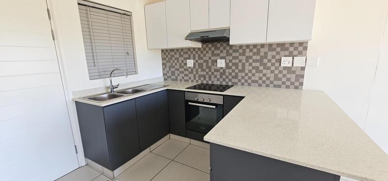 To Let 2 Bedroom Property for Rent in Umhlanga Ridge KwaZulu-Natal