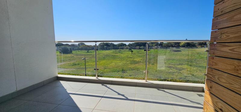 To Let 2 Bedroom Property for Rent in Umhlanga Ridge KwaZulu-Natal