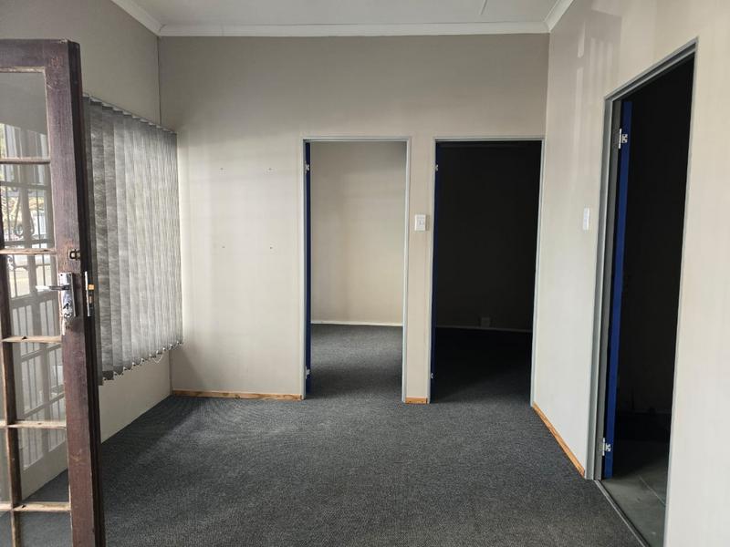 To Let commercial Property for Rent in Malvern KwaZulu-Natal