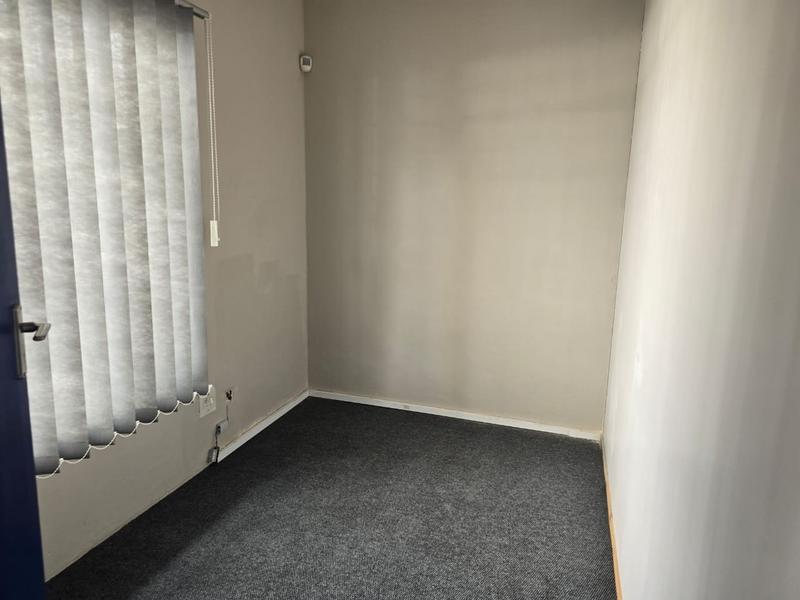 To Let commercial Property for Rent in Malvern KwaZulu-Natal