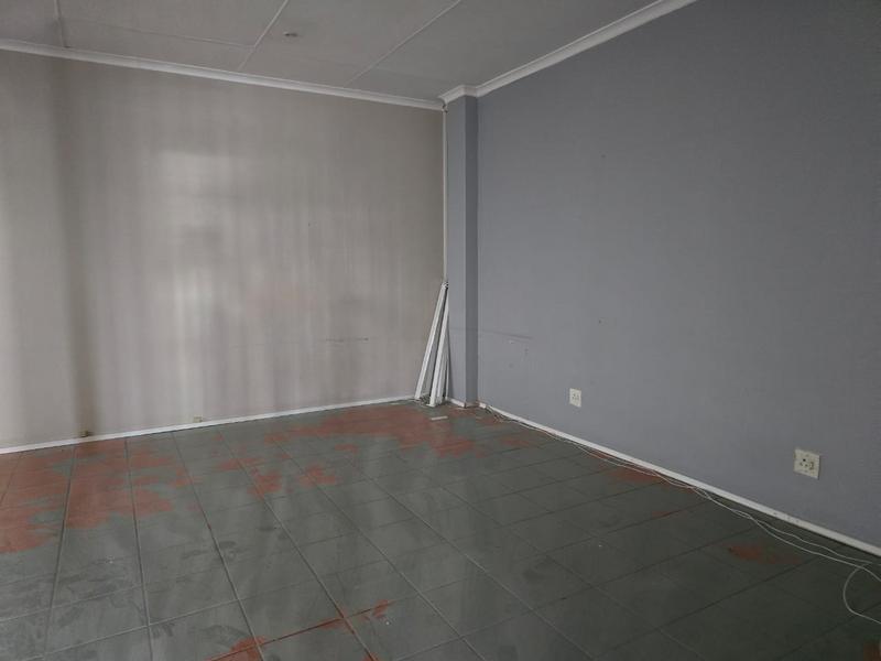 To Let commercial Property for Rent in Malvern KwaZulu-Natal