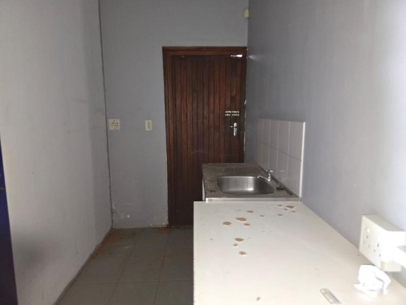 To Let commercial Property for Rent in Malvern KwaZulu-Natal