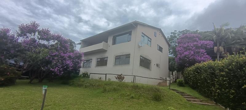 6 Bedroom Property for Sale in Margate KwaZulu-Natal