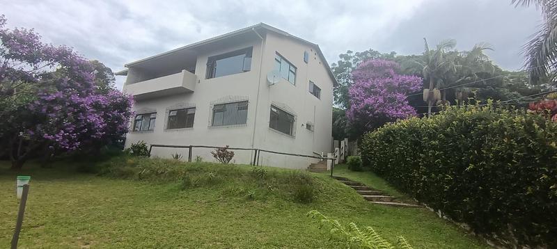 6 Bedroom Property for Sale in Margate KwaZulu-Natal