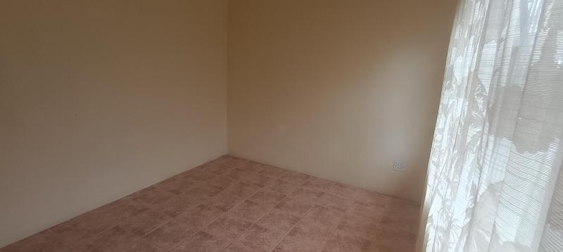 6 Bedroom Property for Sale in Margate KwaZulu-Natal