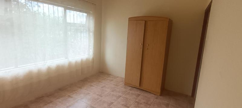 6 Bedroom Property for Sale in Margate KwaZulu-Natal