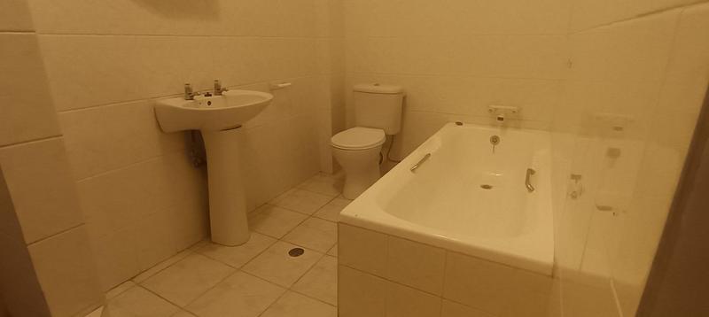 6 Bedroom Property for Sale in Margate KwaZulu-Natal