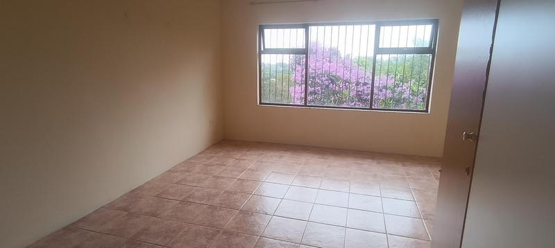 6 Bedroom Property for Sale in Margate KwaZulu-Natal