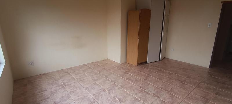 6 Bedroom Property for Sale in Margate KwaZulu-Natal