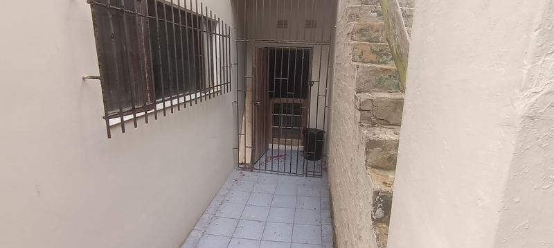 6 Bedroom Property for Sale in Margate KwaZulu-Natal