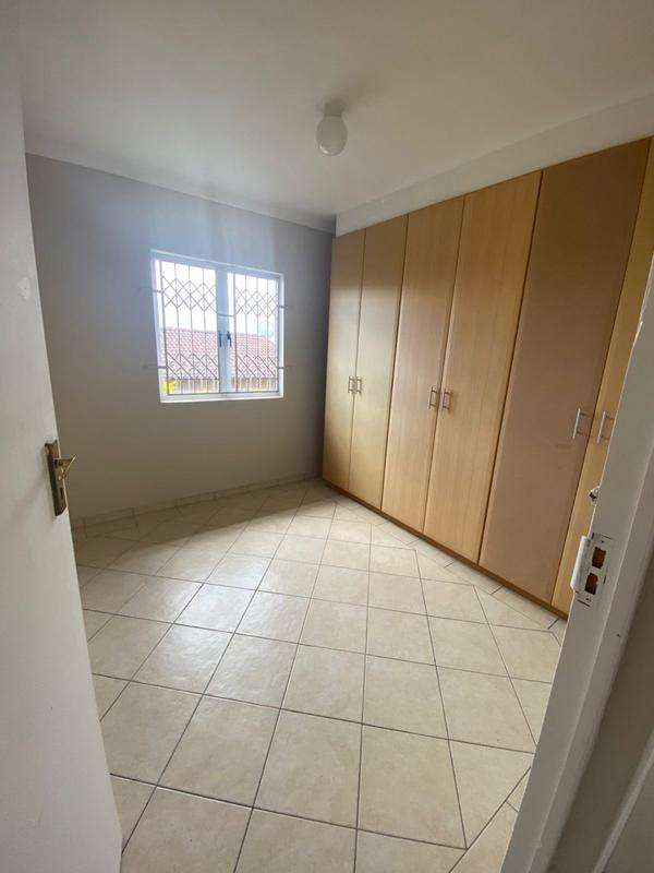 6 Bedroom Property for Sale in Caneside KwaZulu-Natal