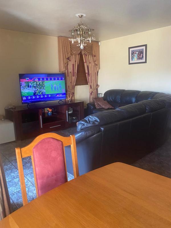 3 Bedroom Property for Sale in Castlehill KwaZulu-Natal