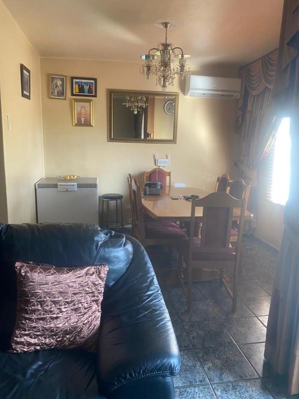 3 Bedroom Property for Sale in Castlehill KwaZulu-Natal