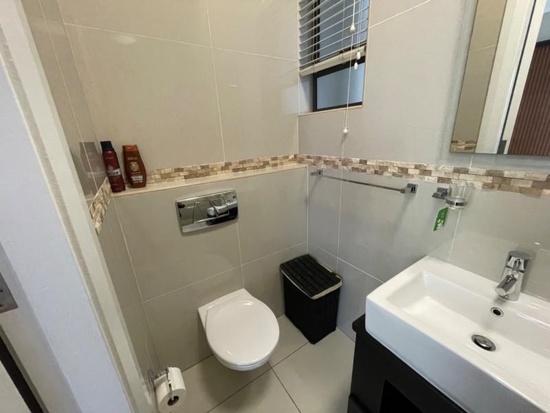 2 Bedroom Property for Sale in New Town Centre KwaZulu-Natal