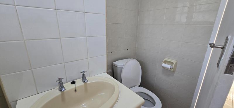 To Let 1 Bedroom Property for Rent in Musgrave KwaZulu-Natal