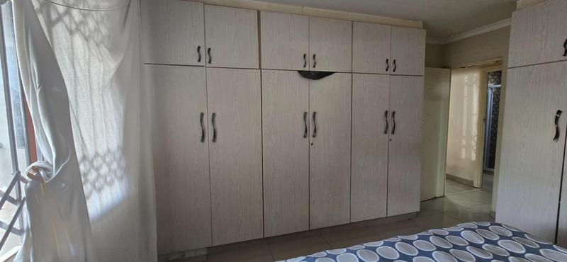 To Let 3 Bedroom Property for Rent in Overport KwaZulu-Natal