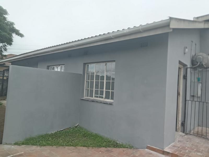 To Let 2 Bedroom Property for Rent in Mountain Rise KwaZulu-Natal